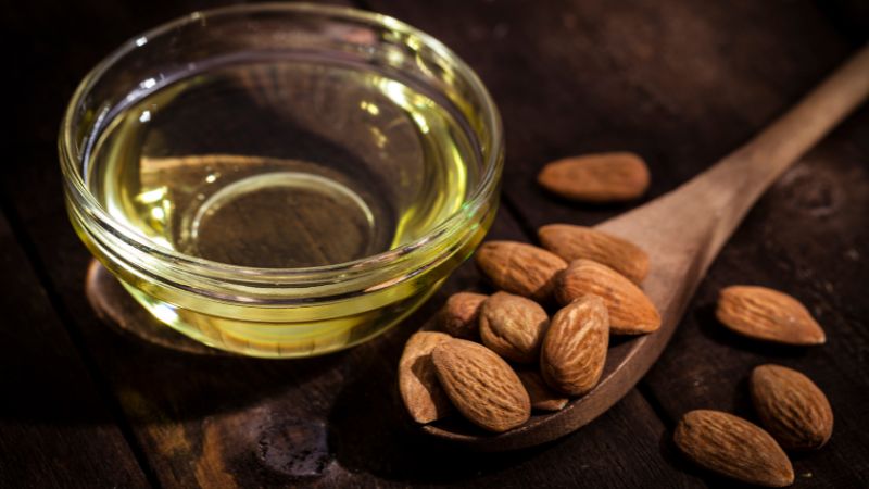 Can Dogs Drink Almond oil